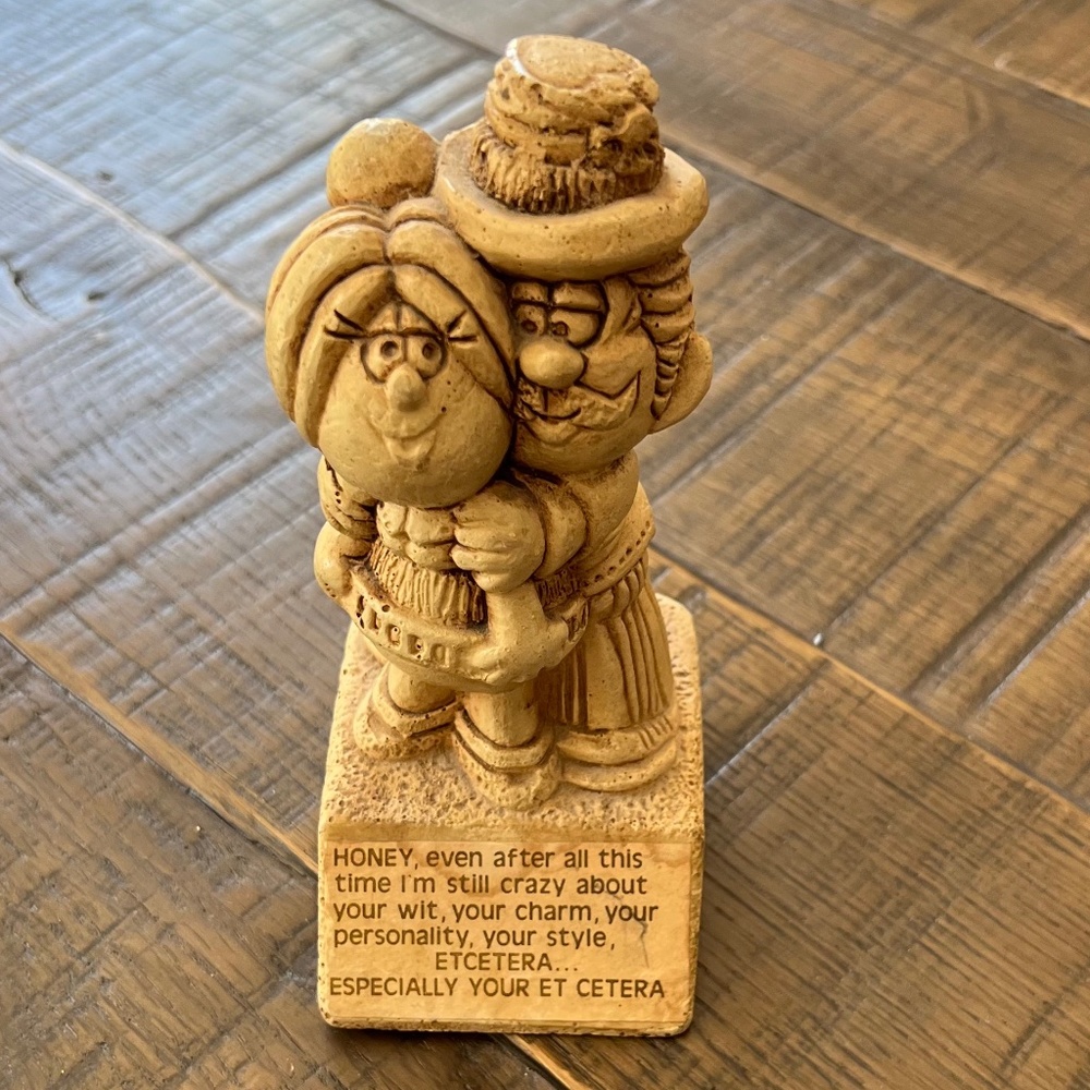 Vintage 1977 Paula Statue "Honey Even After All This Time" W:532